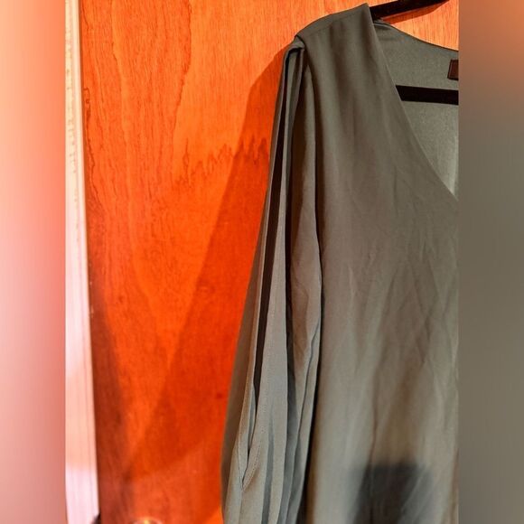 Lulus Green Long Sleeve Cold Arm Dress Size XL - Picture 10 of 11